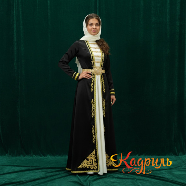Костюм дагестанский женский. Рис. 1