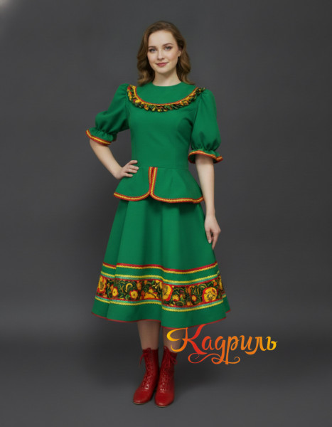 Казачий костюм зеленый. Рис. 1
