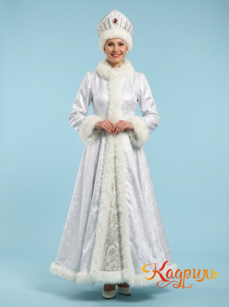 Костюм Снегурочки с кокошником. Рис. 1