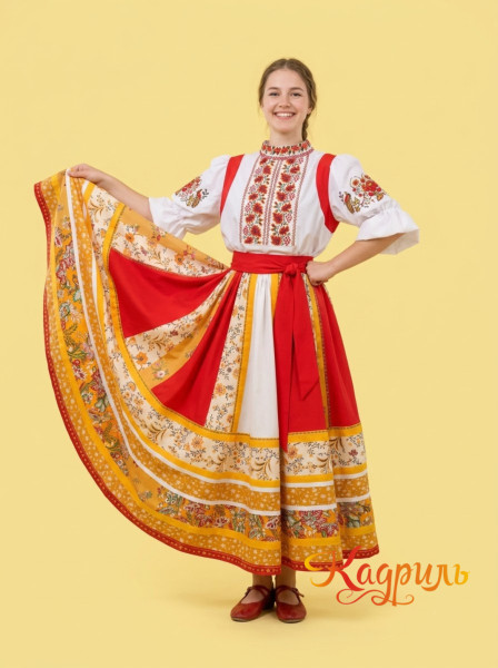 Костюм плясовой славянский . Рис. 1